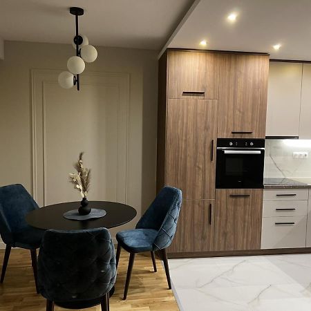 Lilly Lux Apartment Bijeljina Luaran gambar