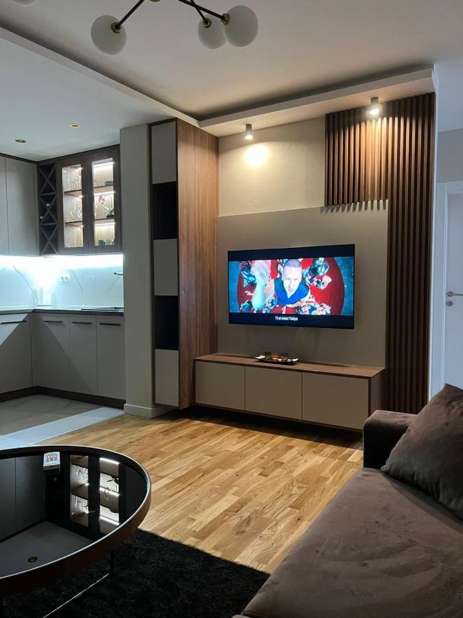 Lilly Lux Apartment Bijeljina Luaran gambar